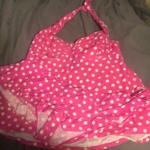 Pink polka dot tankini swim suit